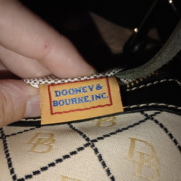 NWT Dooney & Bourke Moon Bag - Picture 14 of 14